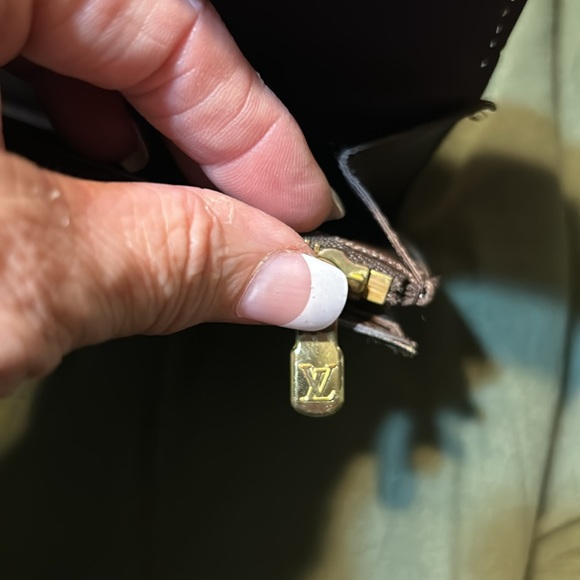 Revamped Louis Vuitton wallet Authentic - Picture 12 of 15